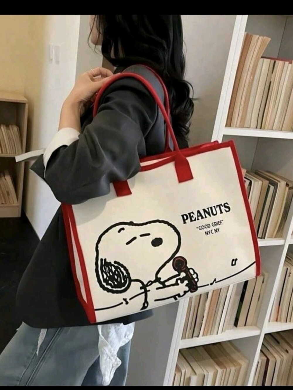 Snoopy Canvas Tote Bag - Picture 3 of 3